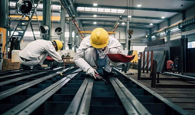 Keçiborlu Eski Eşya Atımı